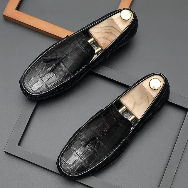AlliLux Leather Derby Loafers: Stylish Alligator Texture