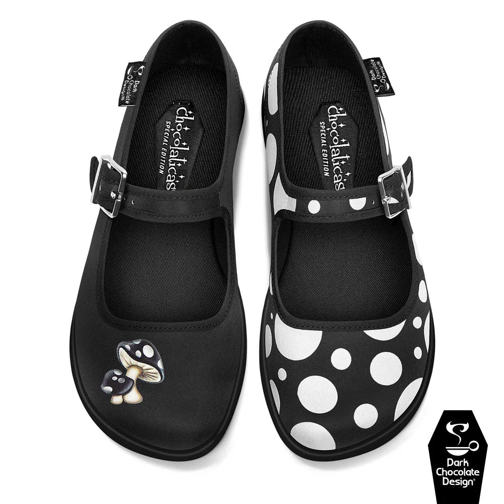 Chocolaticas® BLACK MOOSH Women's Mary Jane Flat