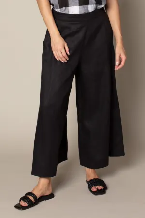 Court Pant in Black