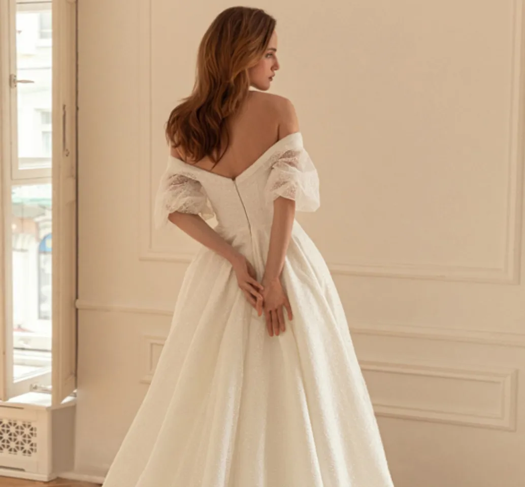 Glamour Glitter Lace Puff Sleeve Court Train A Line Wedding Dress
