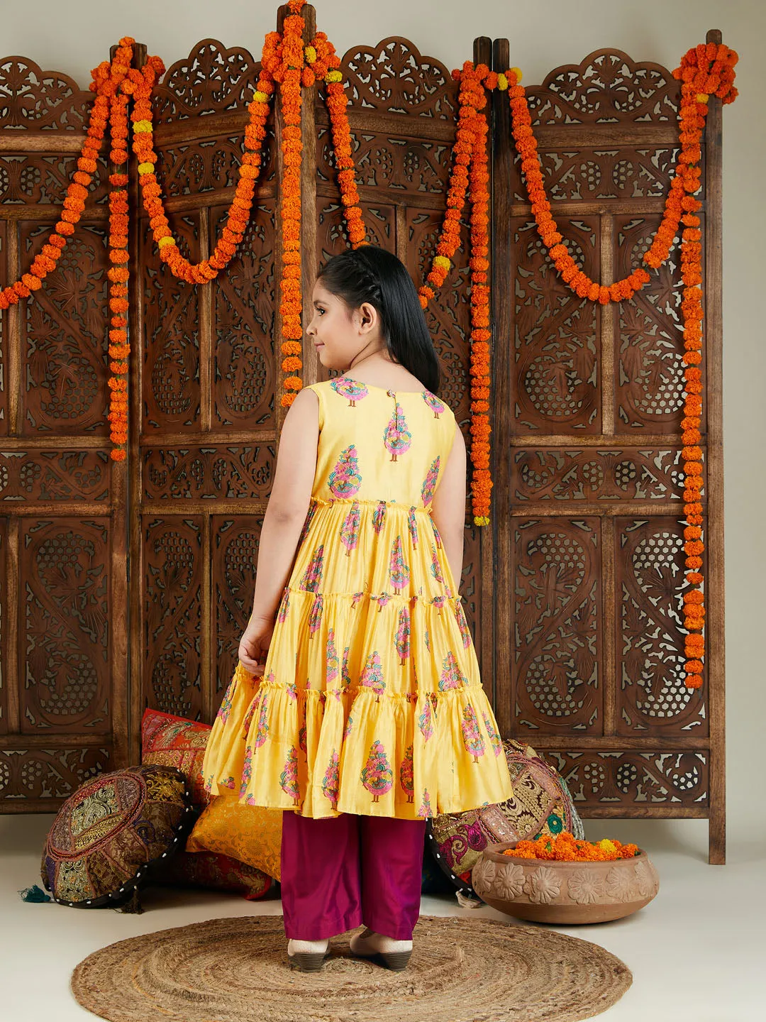 Jashvi Girls' Yellow And Pink Ethnic Kurta Pant Set