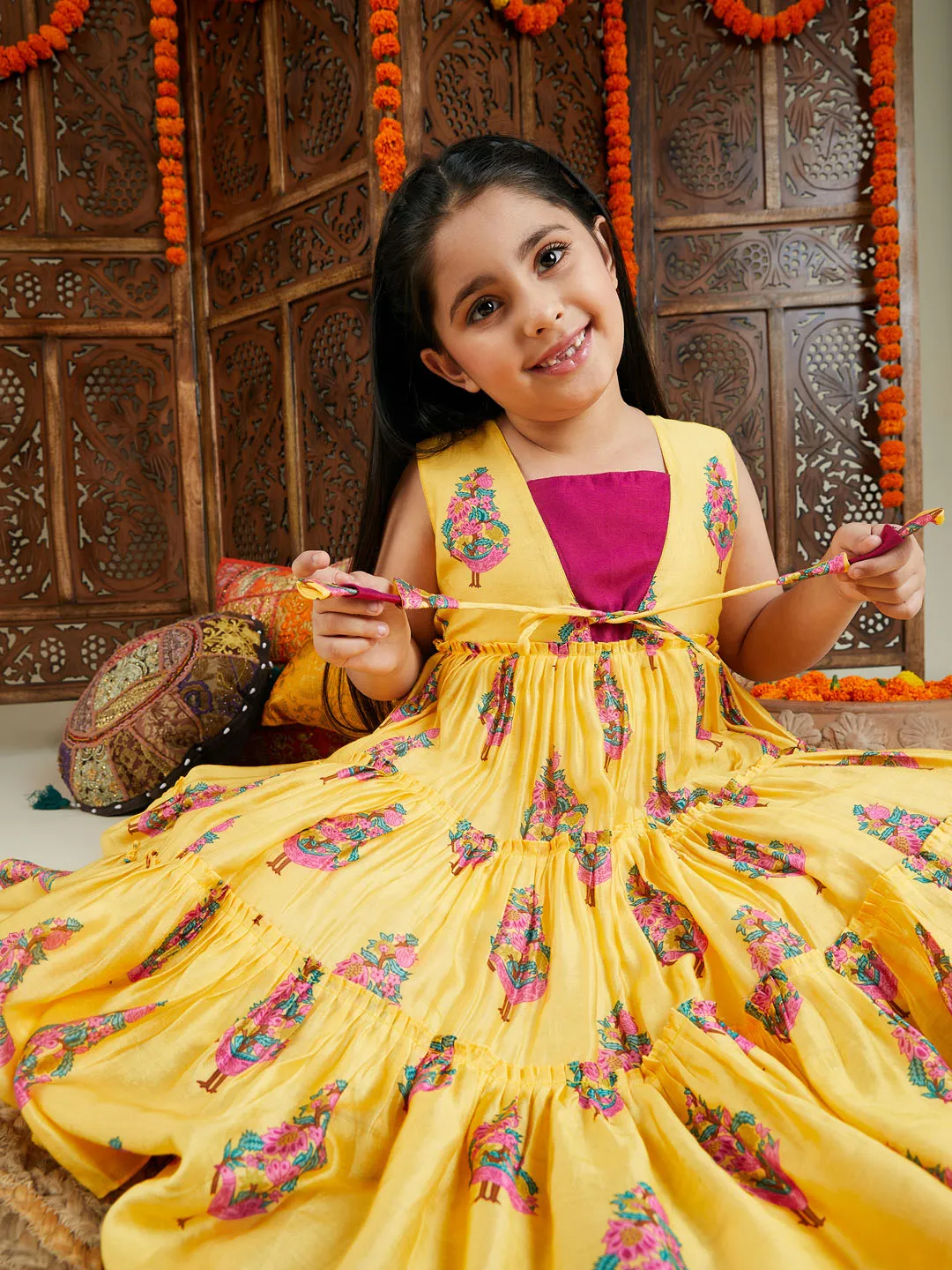 Jashvi Girls' Yellow And Pink Ethnic Kurta Pant Set