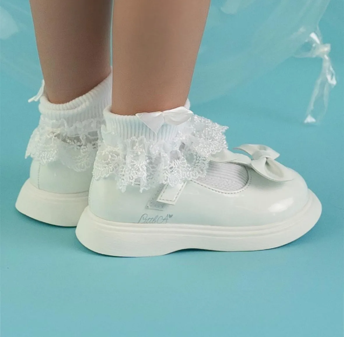Little A 1001 Bright White Double Bow Shoe