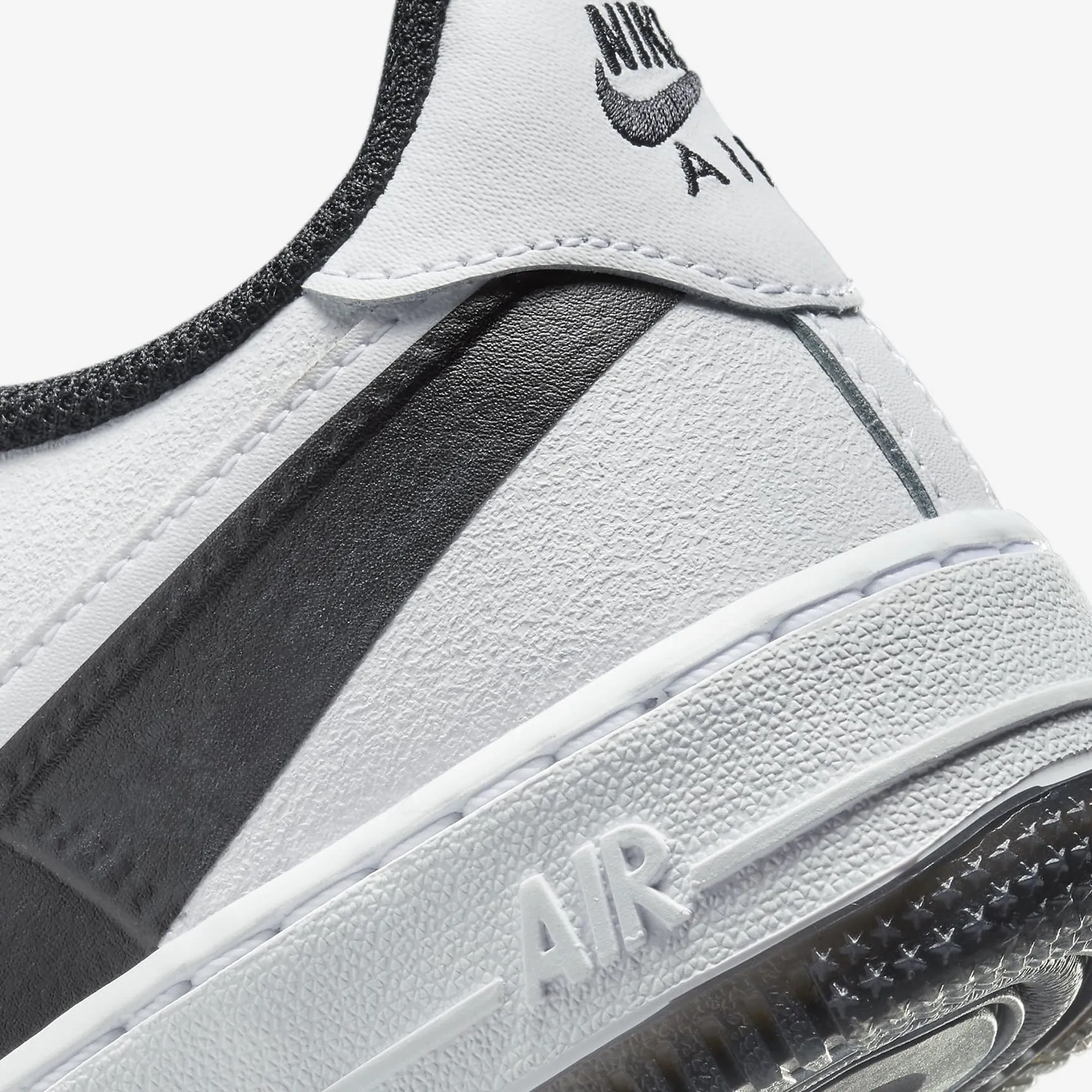 Nike | AIR FORCE 1 'LV8 4 (GS) { WHITE/WHITE-BLACK