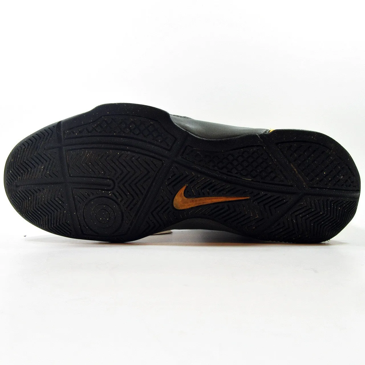 NIKE - Air Visi Pro 4