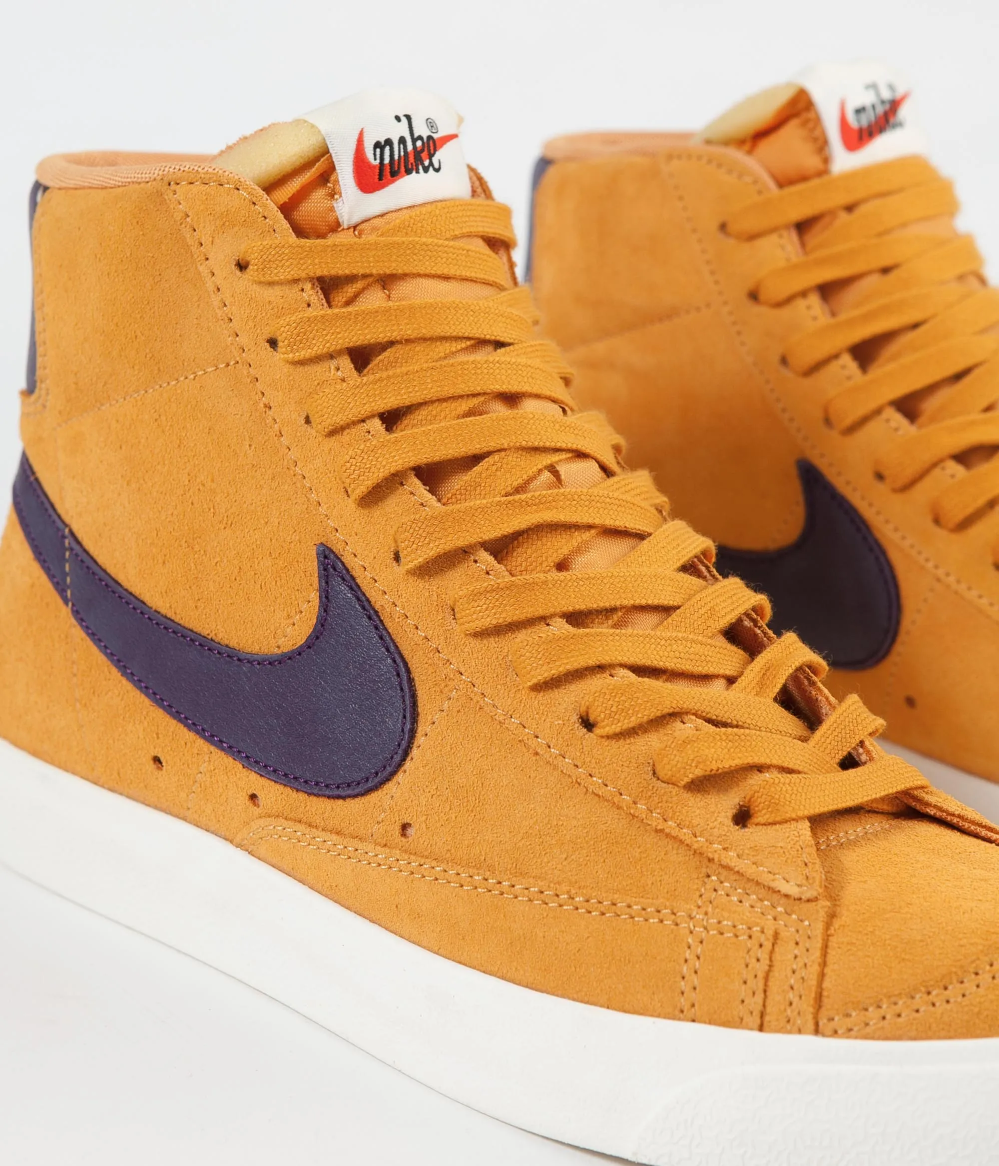 Nike Blazer '77 Shoes - Amber Rise / Grand Purple - Sail