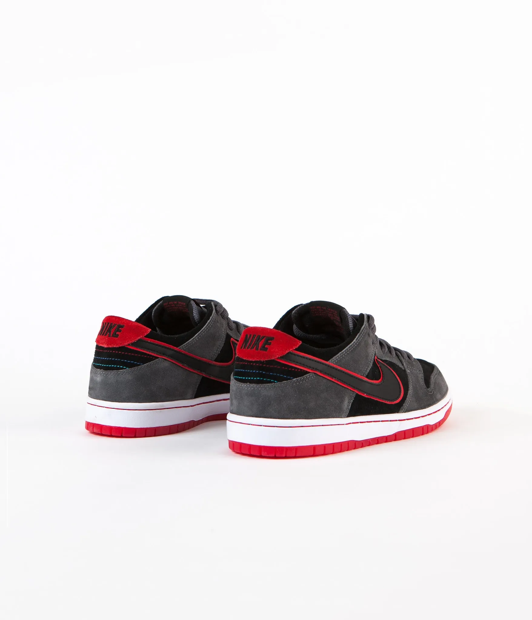 Nike SB Dunk Low Pro Ishod Wair Shoes - Dark Grey / Black - University Red - White