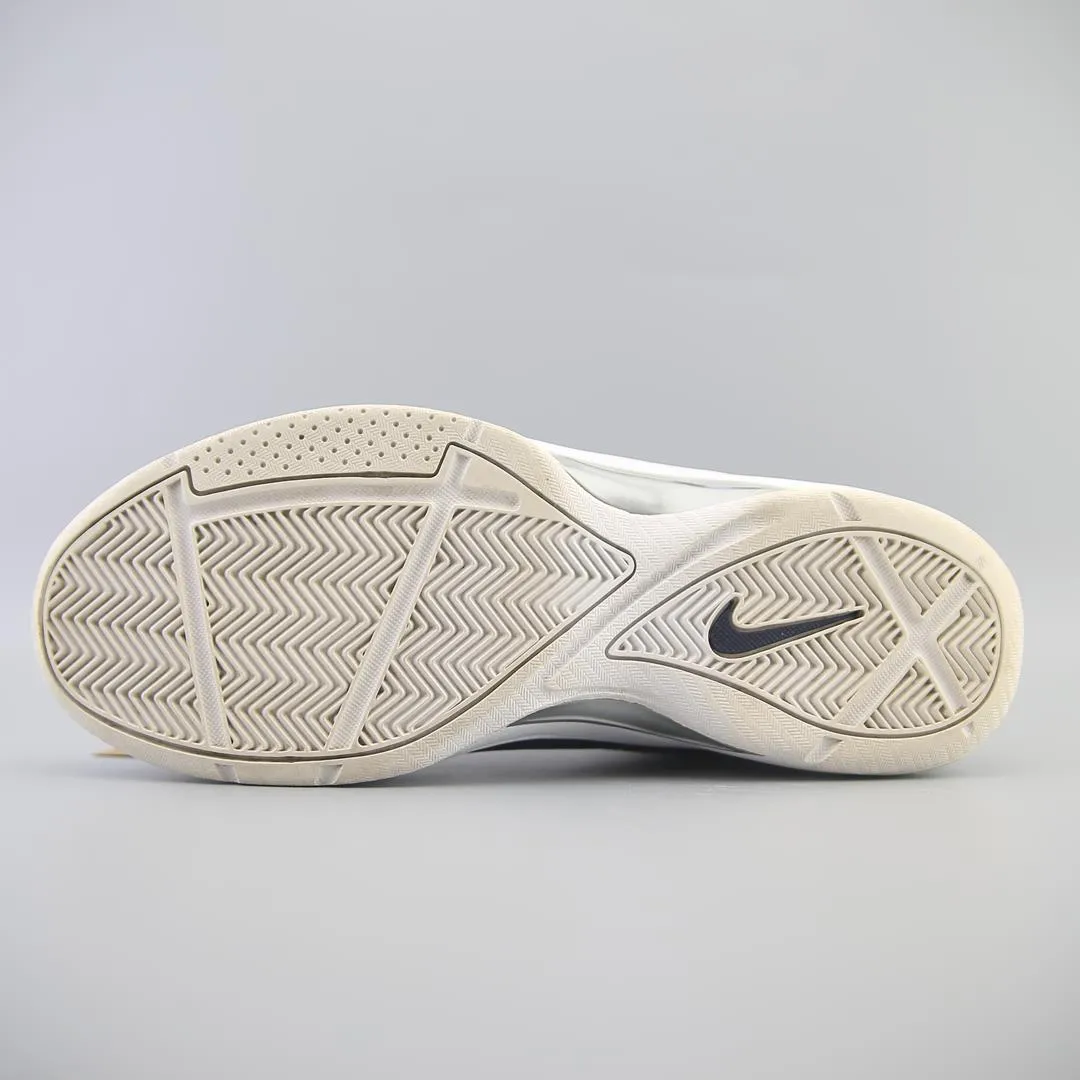 NIKE  THE OVERPLAY VII