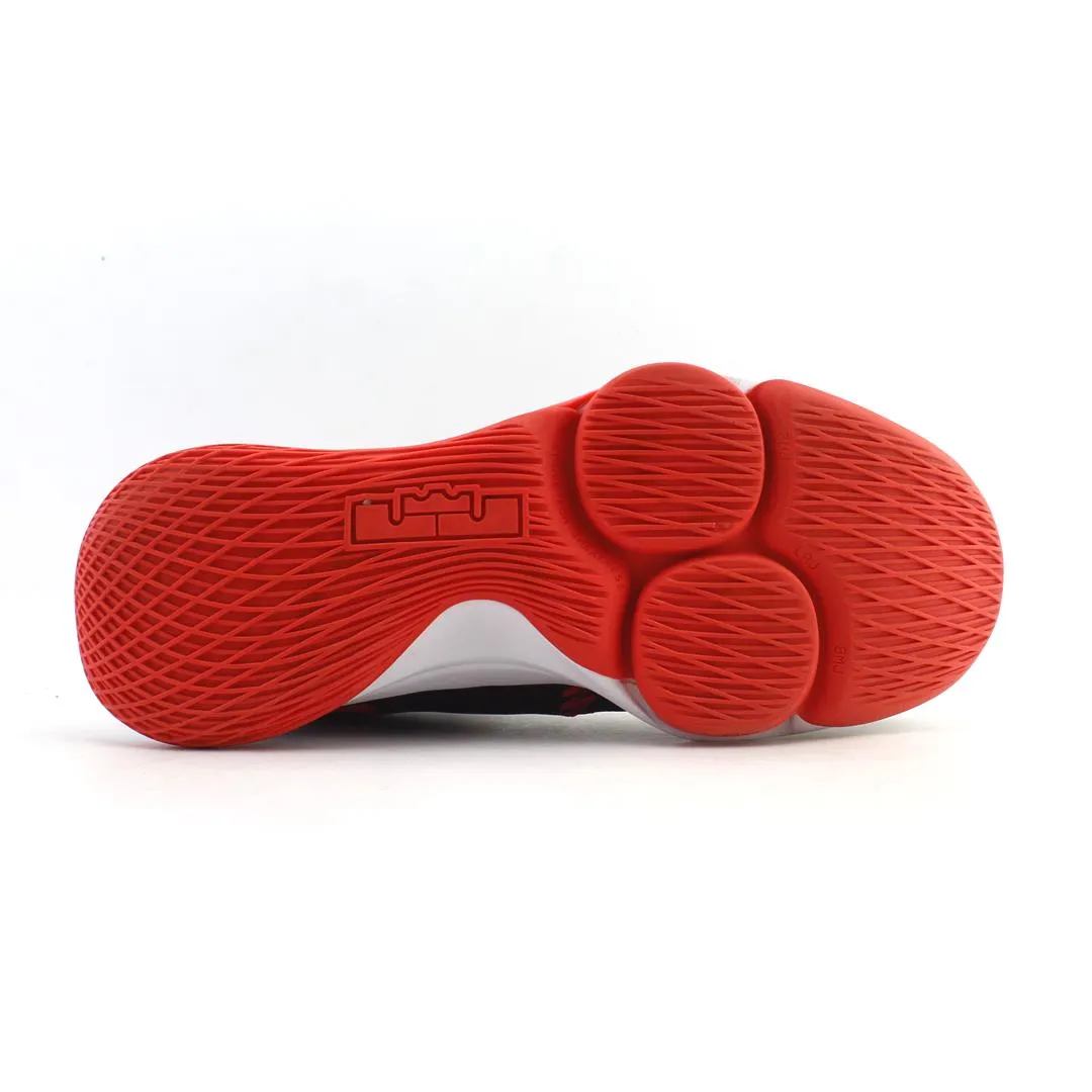 NIKE WITNESS.V.5