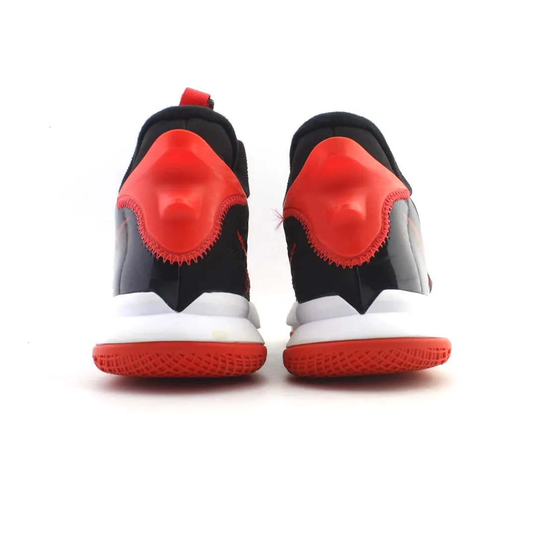 NIKE WITNESS.V.5