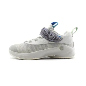NIKE ZOOM FREAK 3