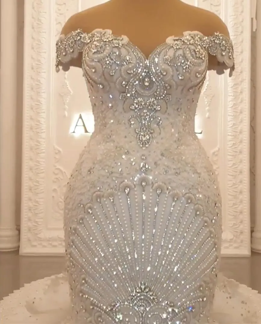 Off-the-Shoulder Floor-Length Backless Mermaid Wedding Dress with Crystal