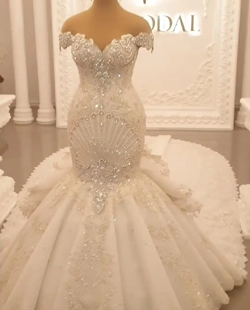 Off-the-Shoulder Floor-Length Backless Mermaid Wedding Dress with Crystal