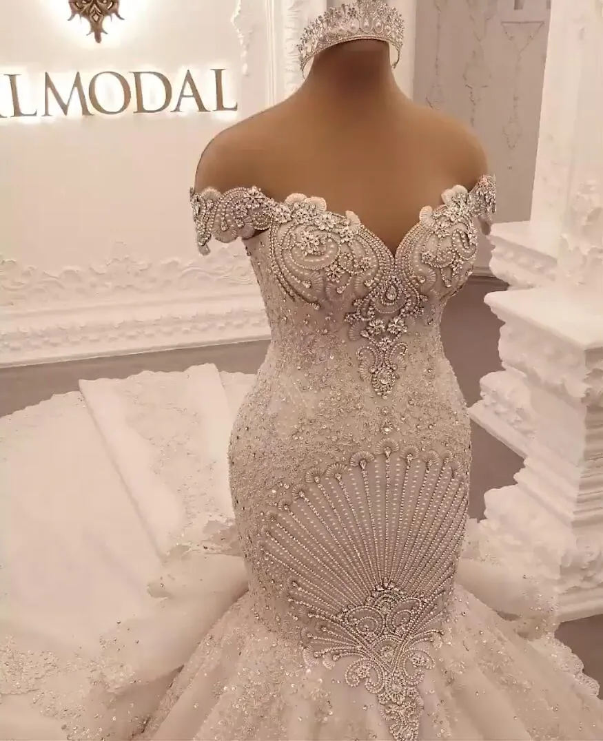 Off-the-Shoulder Floor-Length Backless Mermaid Wedding Dress with Crystal