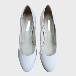 Oyster Branded Court Shoes
