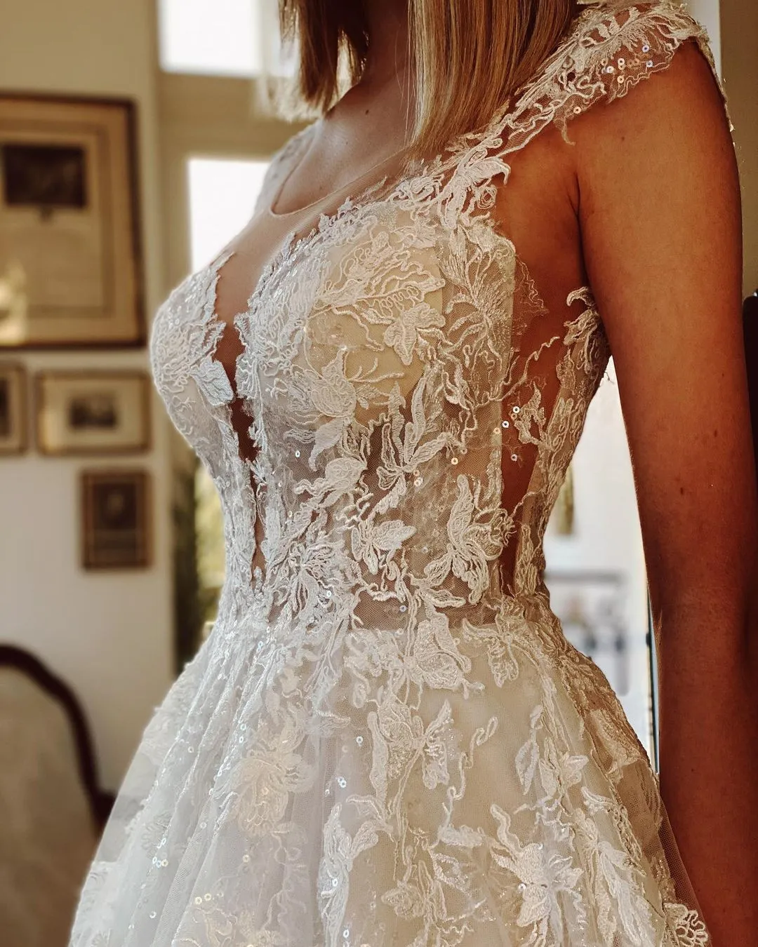 Short A-line Jewel Wedding Dress With Lace