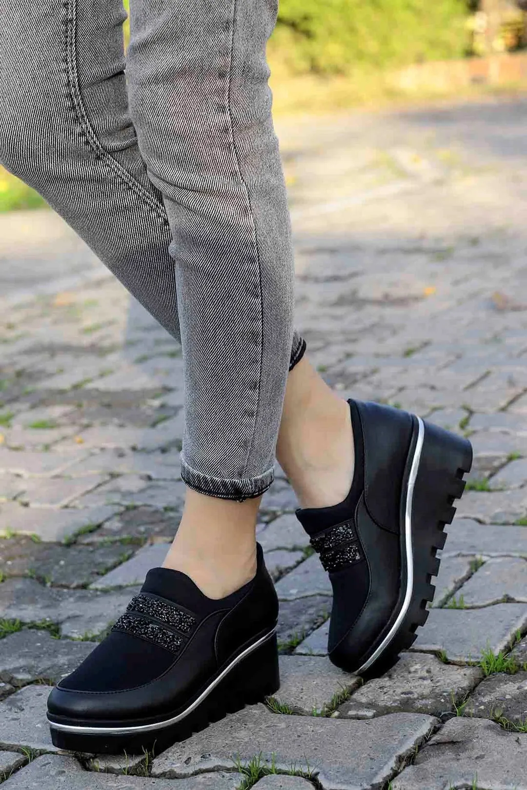 Women's Black Hidden Wedge Heel Sport Shoes